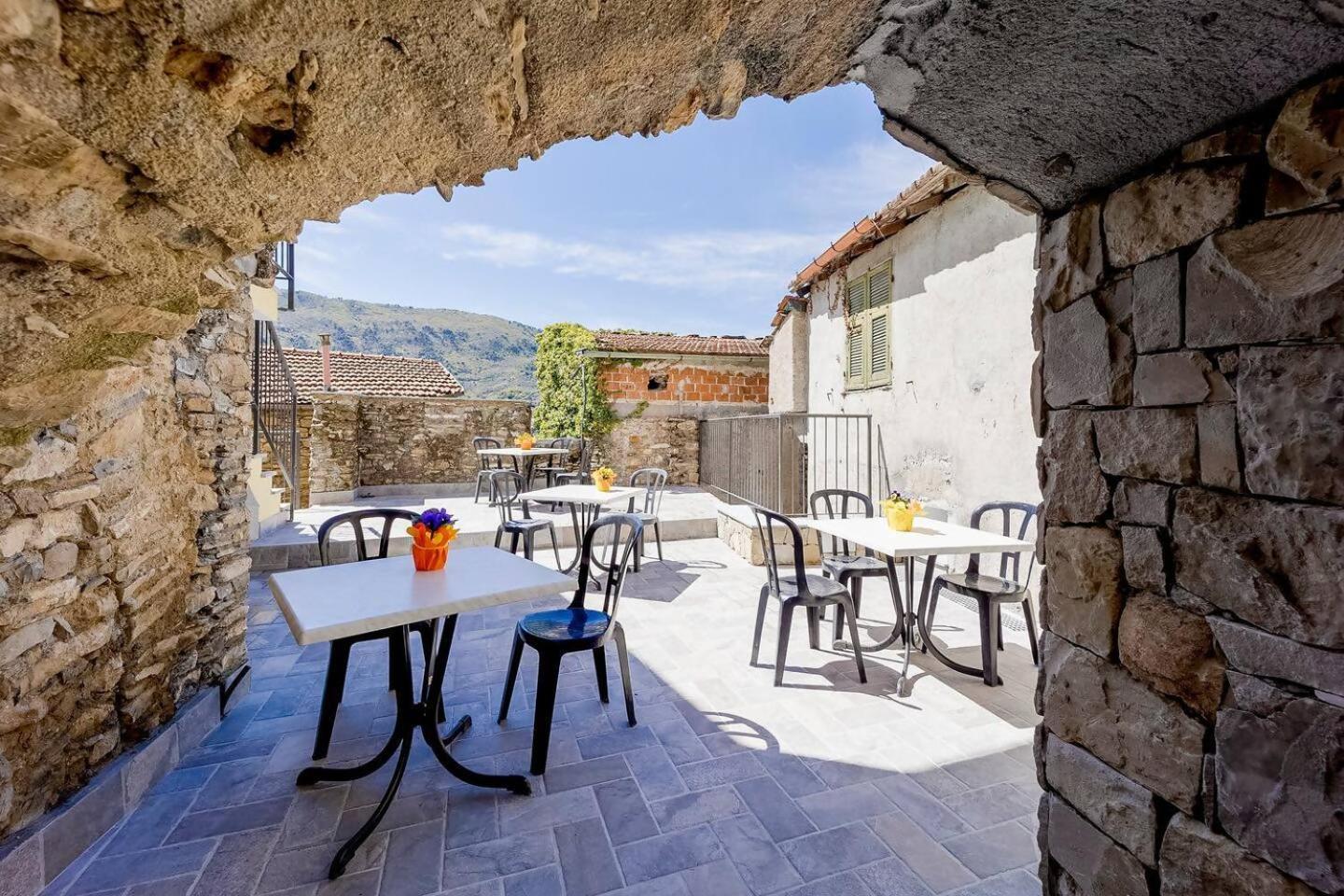 Appartamento Alba Dachi Farm Marina dʼMarina dʼAndora Buitenkant foto