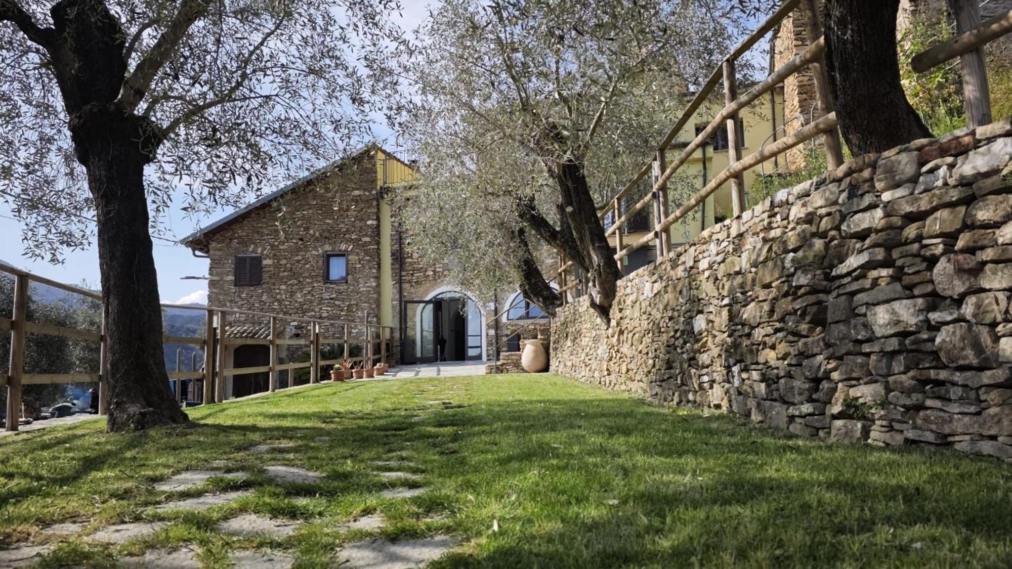 Appartamento Alba Dachi Farm Marina dʼMarina dʼAndora Buitenkant foto