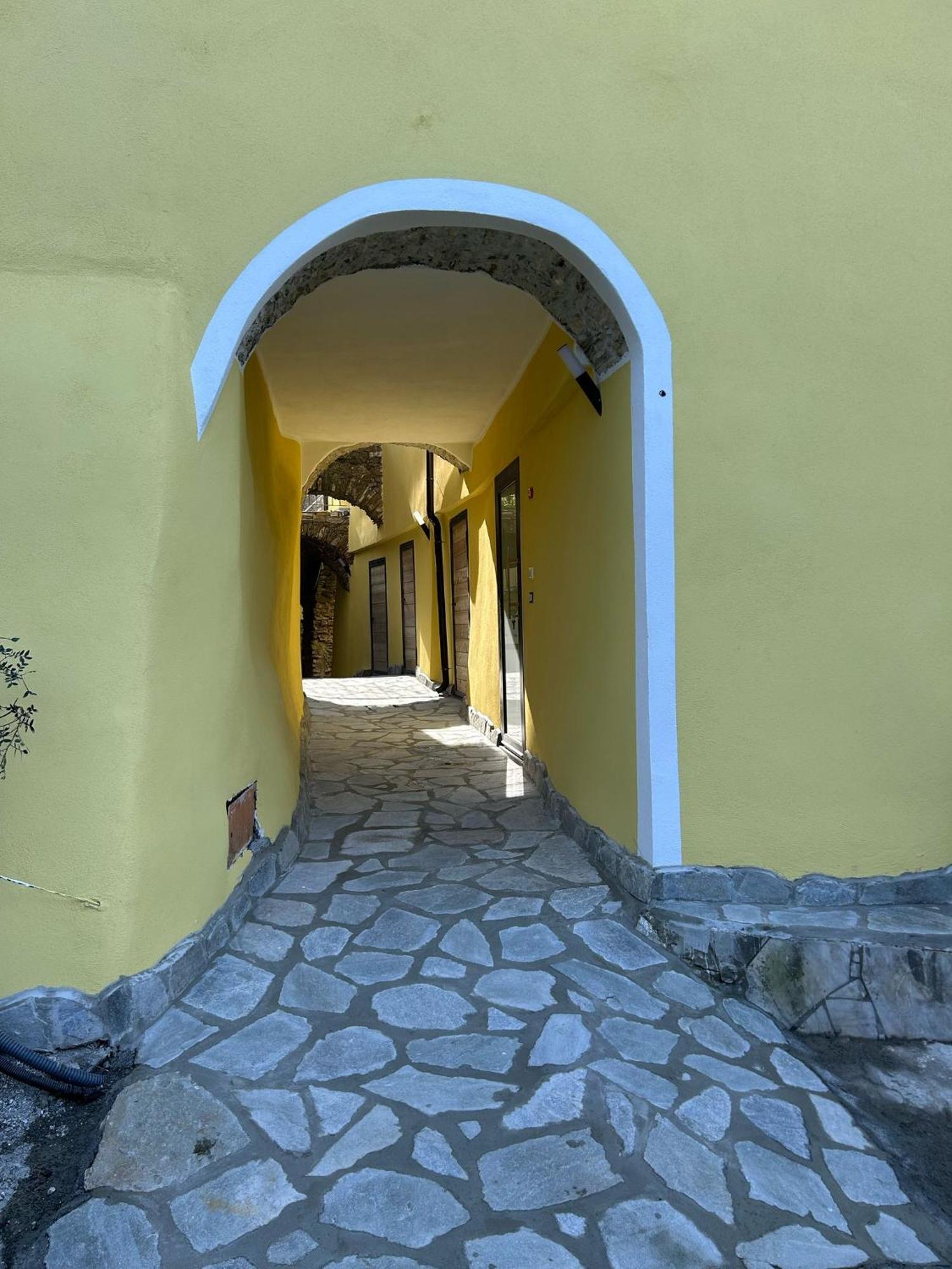Appartamento Alba Dachi Farm Marina dʼMarina dʼAndora Buitenkant foto